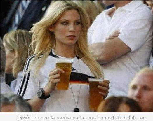 aficionada-seleccion-alemana-alemania-guapa-sexy-eurocopa-2012.jpg