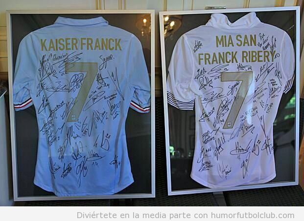 Camisetas de FRancia, regalo para Franck Ribéry después de ganar mejor jugador UEFA