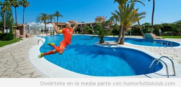 Memes graciosos piscinazo Robben en Holanda-Mexico, Mundial Brasil