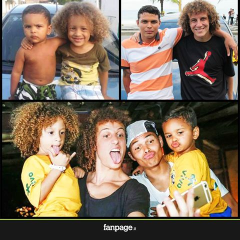 Foto gracisoa David Luiz y Thiago Silva con niños parecido razonable