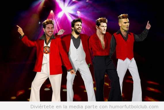 Piqué, Casillas con el mismo look de Sergio Ramos grupo música disco