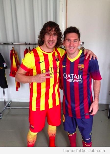 Puyol y Messi posan con la nueva camiseta del Barça, temporada 2013-2014