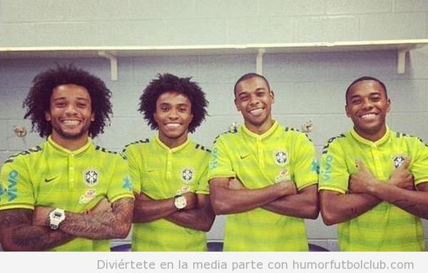 Parecido razonable Brasil de Marcelo, Willian, Fernandinho y Robinho